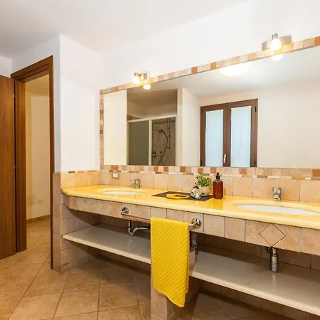 A 350 Metri Dalla Ferienhaus Àrbatax